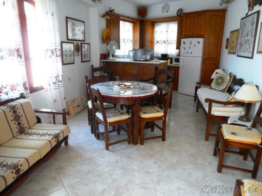 Villa Liolio'S Manor à Agalianos Extérieur photo